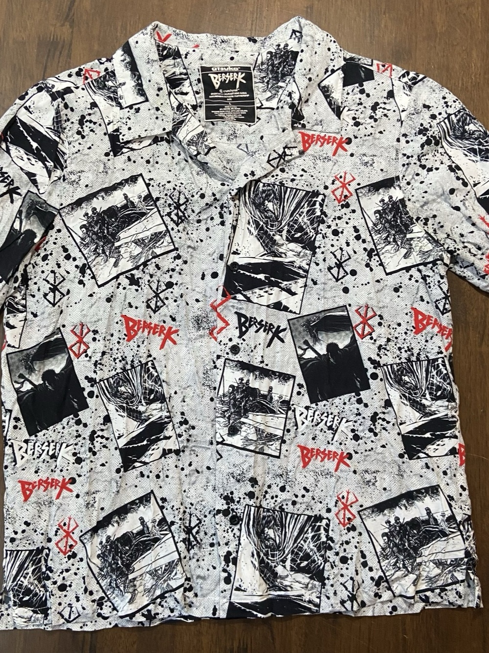 Atsuko Berserk Manga Button Down Shirt Mens Large White Black Anime Short Sleeve